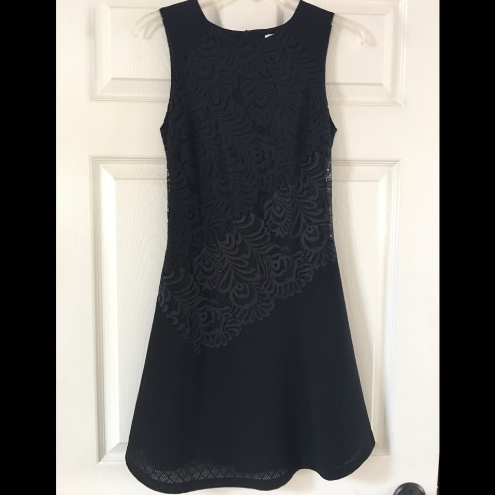 Sandro Sleeveless Lace Black Dress